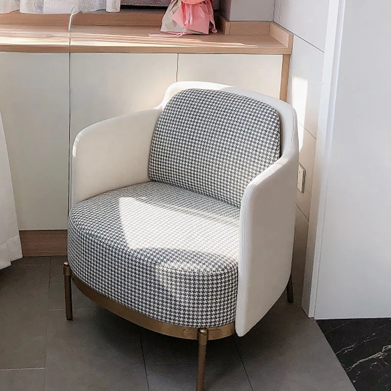 Nordic single sofa light luxury living room single chair leisure chair bedroom white thousand bird style Italian sofa chair
